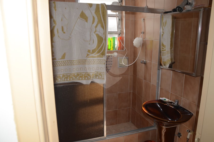 Apartamento à venda com 2 quartos, sendo 1 suíte, em Itararé, São Vicente, SP