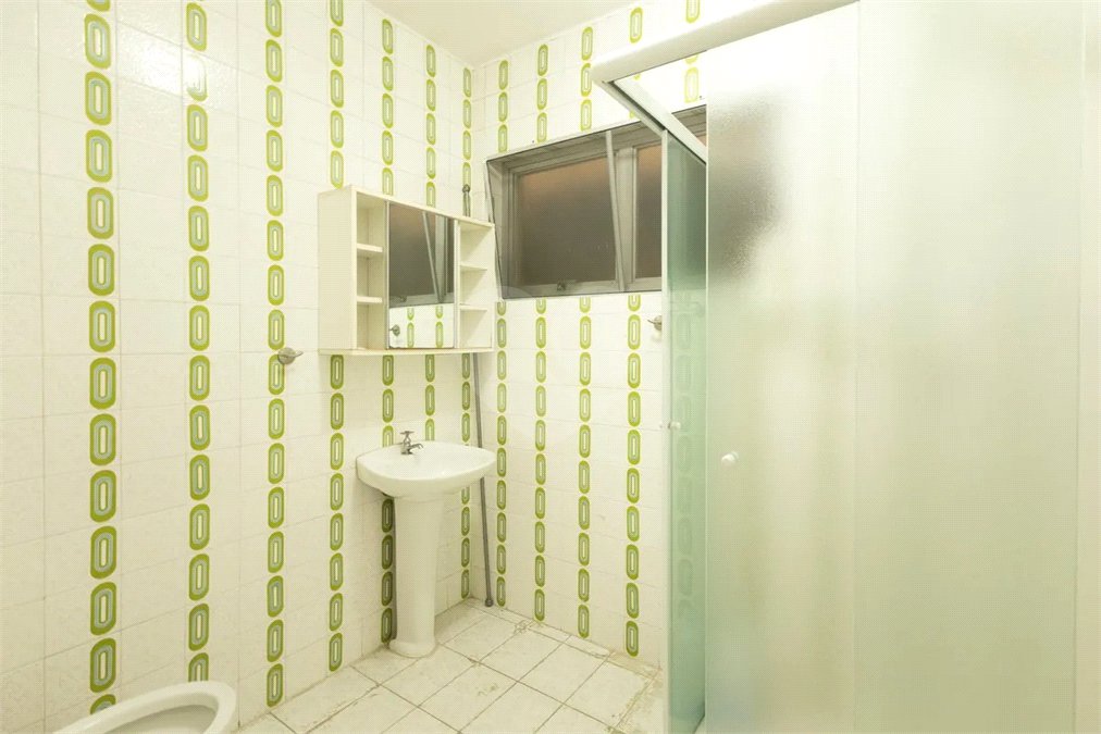 Sobrado à venda com 4 quartos, sendo 3 suítes,  em Brooklin, São Paulo, SP