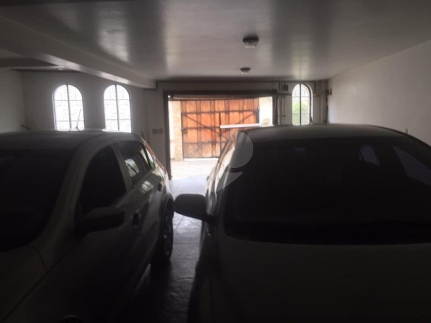 Sobrado à venda com 4 suítes em Tremembé, São Paulo, SP