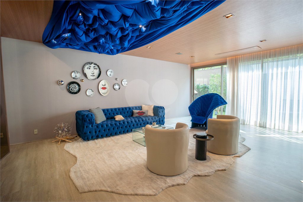 Apartamento à venda com 4 suítes em Moema, São Paulo, SP