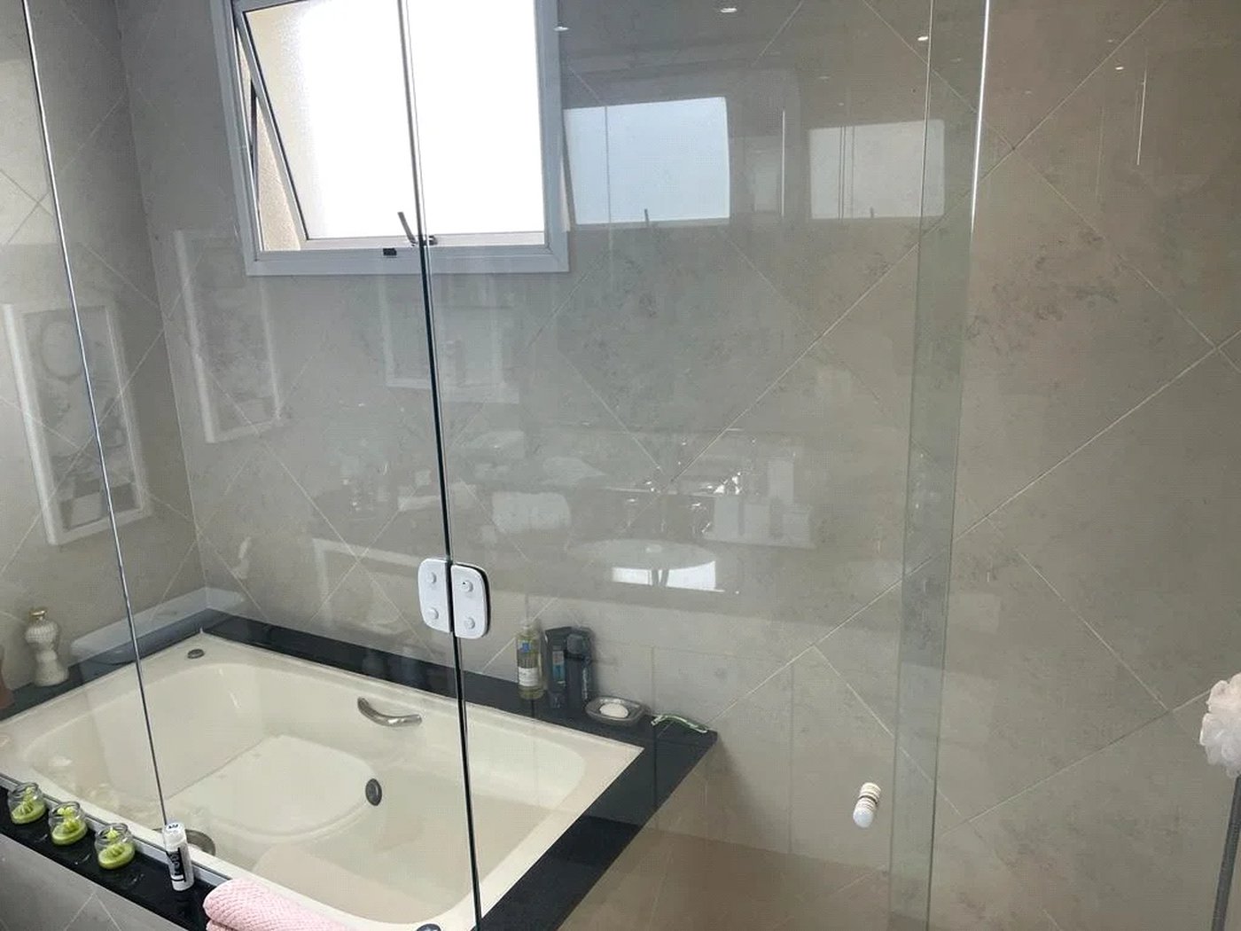 Apartamento à venda com 3 suítes em Vila Gertrudes, São Paulo, SP