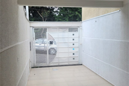 Sobrado à venda com 3 quartos, sendo 1 suíte, em Parque Residencial Oratorio, São Paulo, SP