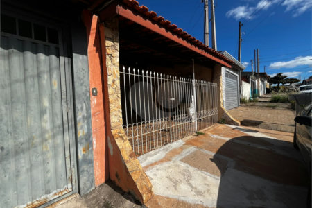 Casa à venda com 3 quartos, sendo 1 suíte,  em Vila Barth, Itapetininga, SP