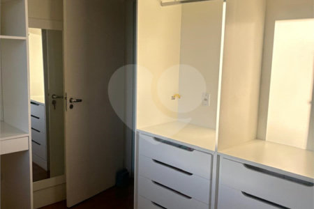 Casa à venda com 2 quartos no condomínio Altos do Boa Vista, São Roque - SP