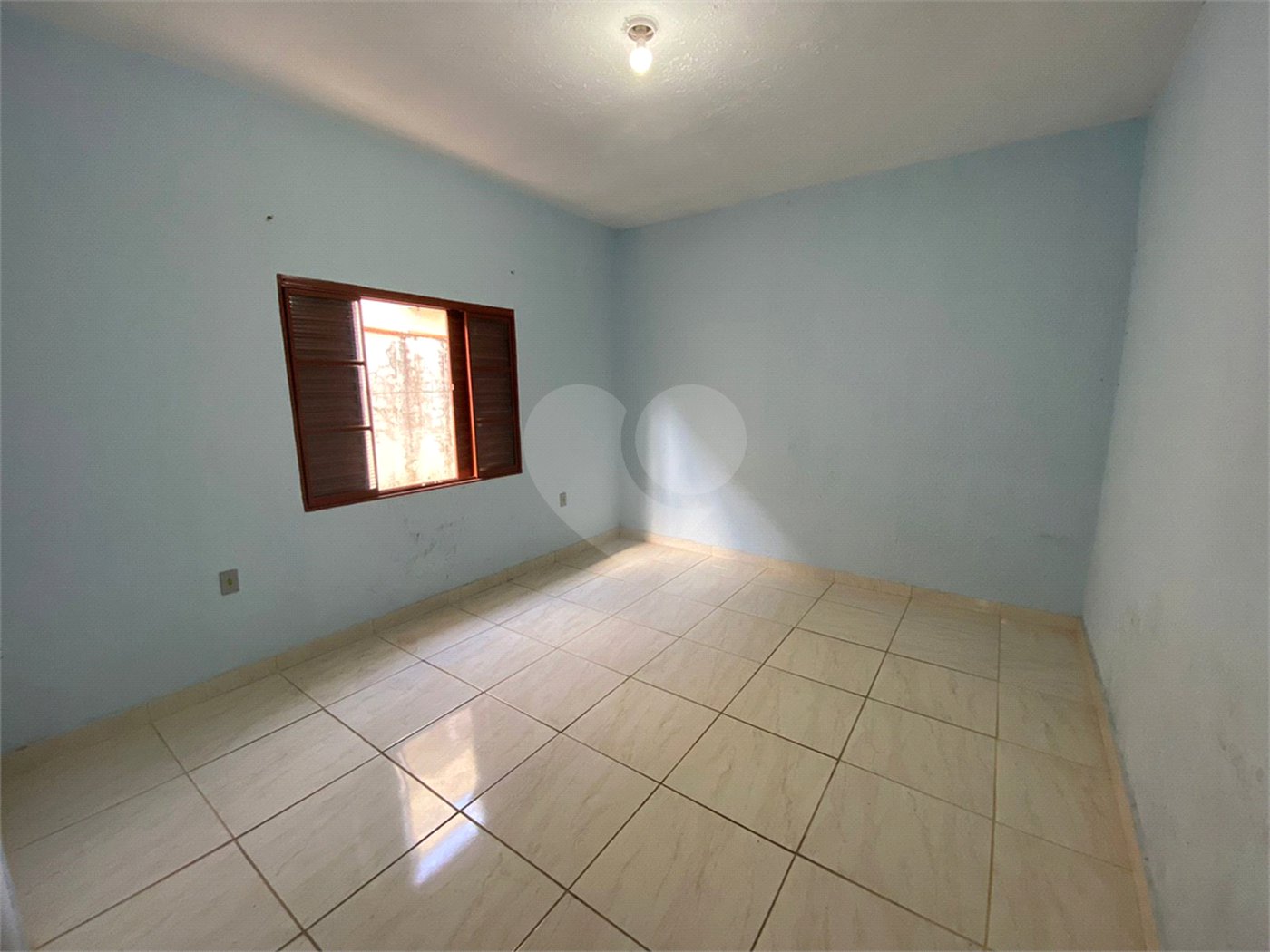 Casa à venda com 2 quartos em Jardim Elizabeth, Salto, SP
