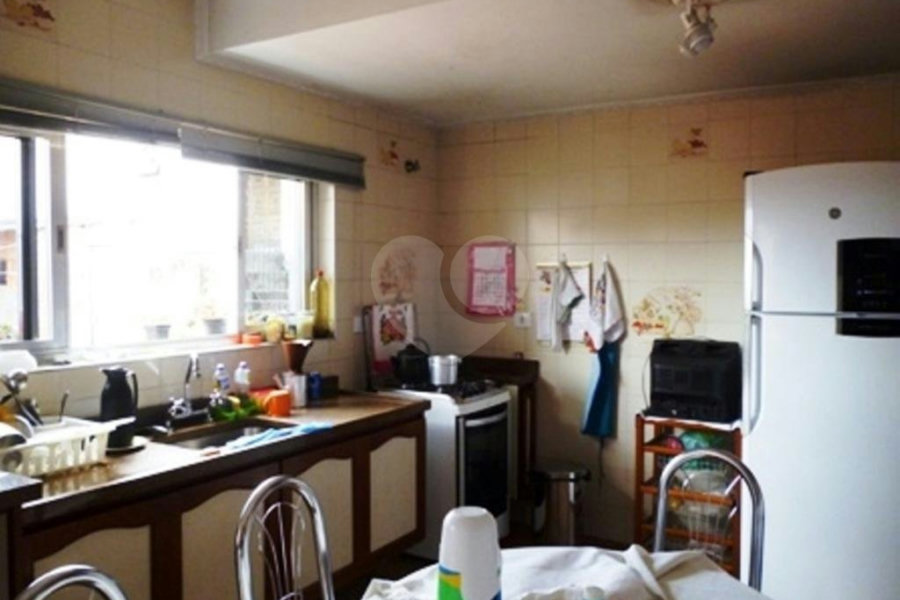 Sobrado à venda com 4 quartos, sendo 1 suíte, em Freguesia do Ó, São Paulo, SP