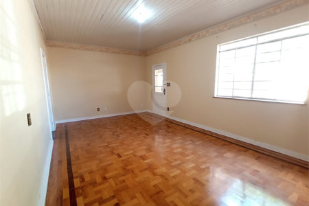 Casa à venda com 3 quartos, sendo 2 suítes,  no Centro, Itapetininga, SP