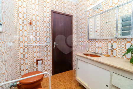 Casa Térrea à venda com 3 quartos, sendo 1 suíte, em Interlagos, São Paulo, SP
