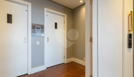 Apartamento à venda com 4 suítes em Vila Sofia, São Paulo, SP