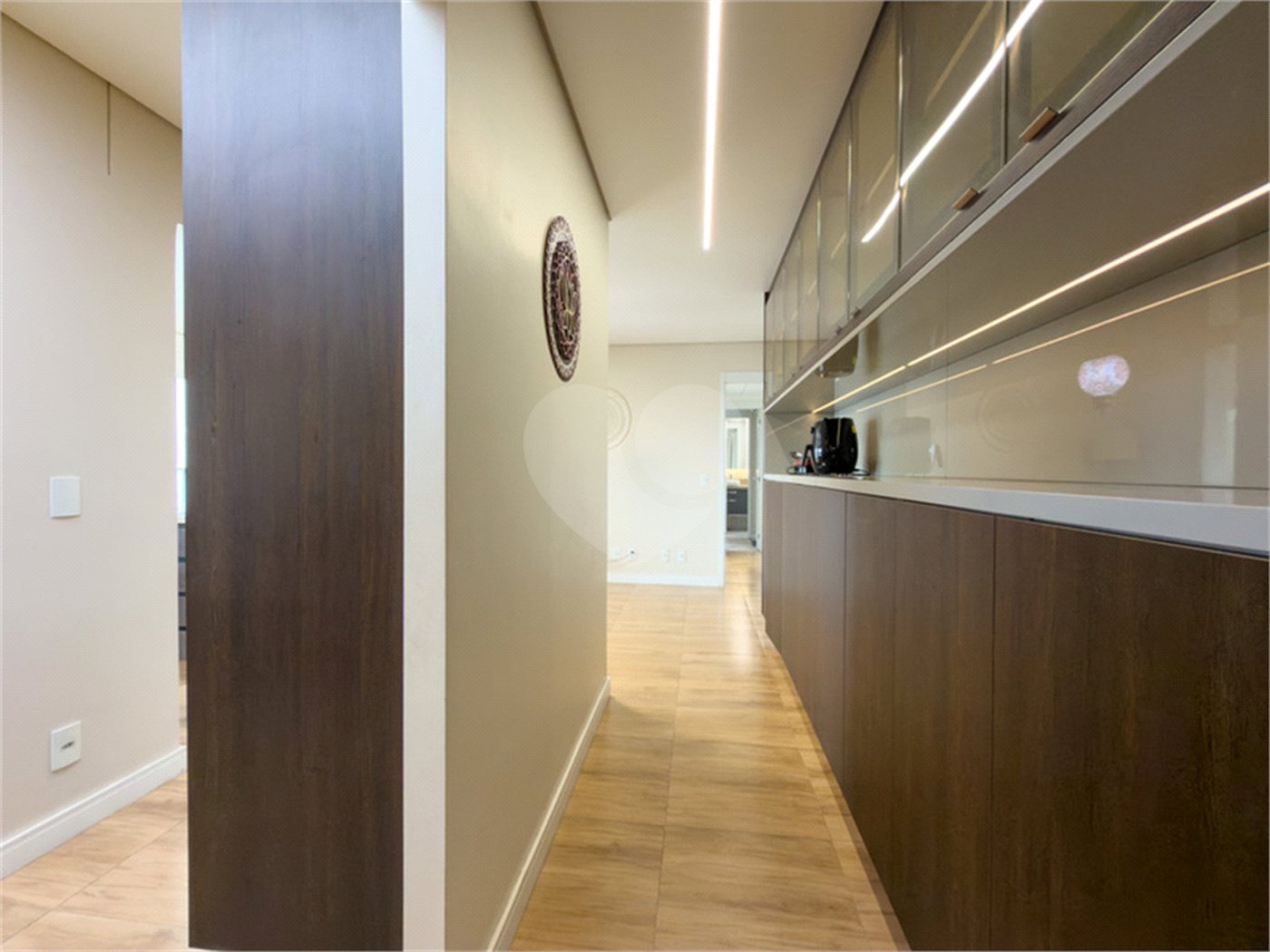 Apartamento à venda com 4 quartos, sendo 2 suítes, em Pinheiros, São Paulo, SP