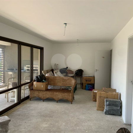 Apartamento à venda com 3 suítes em Bela Aliança, São Paulo, SP