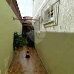 Sobrado à venda com 3 quartos, sendo 1 suíte, em Vila Romero, São Paulo, SP