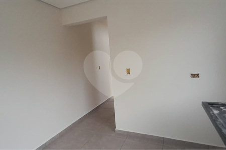 Casa à venda com 2 suítes em Vila Santa Helena, Atibaia, SP