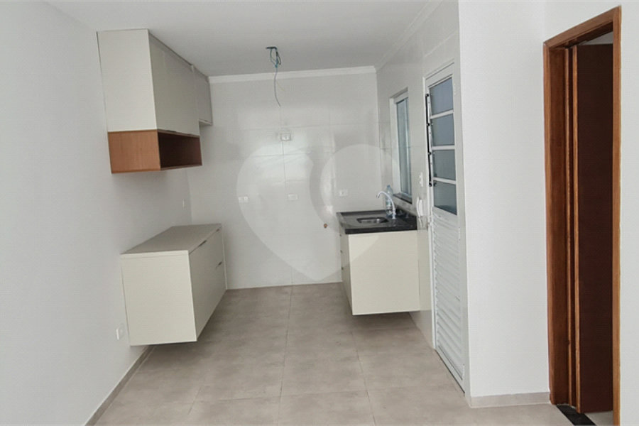Casa para alugar com 2 suítes no condomínio Residencial Esperança, São Paulo - SP