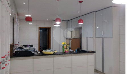 Sobrado à venda com 3 quartos, sendo 2 suítes,  em Jaguara, São Paulo, SP