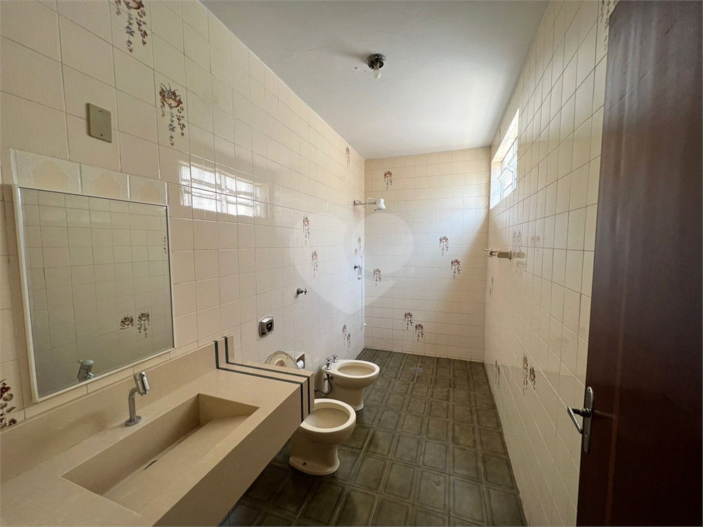 Casa à venda com 3 quartos, sendo 1 suíte, em Vila Aurora, Indaiatuba, SP