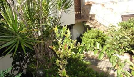 Casa Térrea à venda com 3 quartos, sendo 1 suíte,  em Parada Inglesa, São Paulo, SP