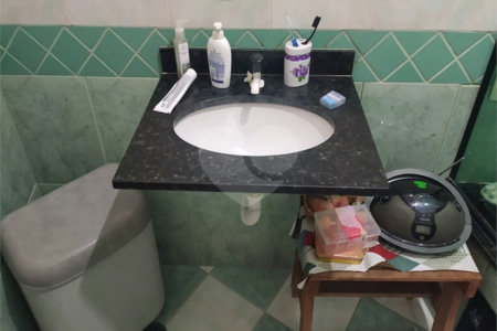 Sobrado à venda com 3 quartos, sendo 1 suíte, em Santa Teresinha, São Paulo, SP