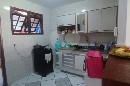 Casa à venda com 3 quartos em Portinho, Cabo Frio, RJ