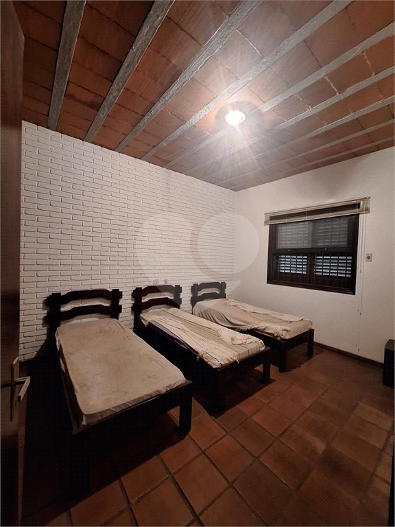 Casa à venda com 3 quartos, sendo 1 suíte, no Centro, Vinhedo, SP