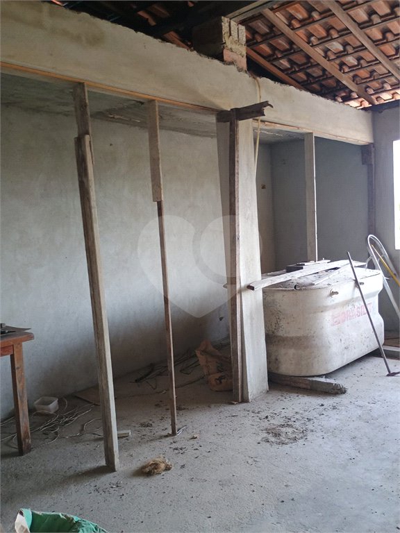 Casa à venda com 7 quartos, sendo 2 suítes, em Campo Grande, Rio de Janeiro, RJ