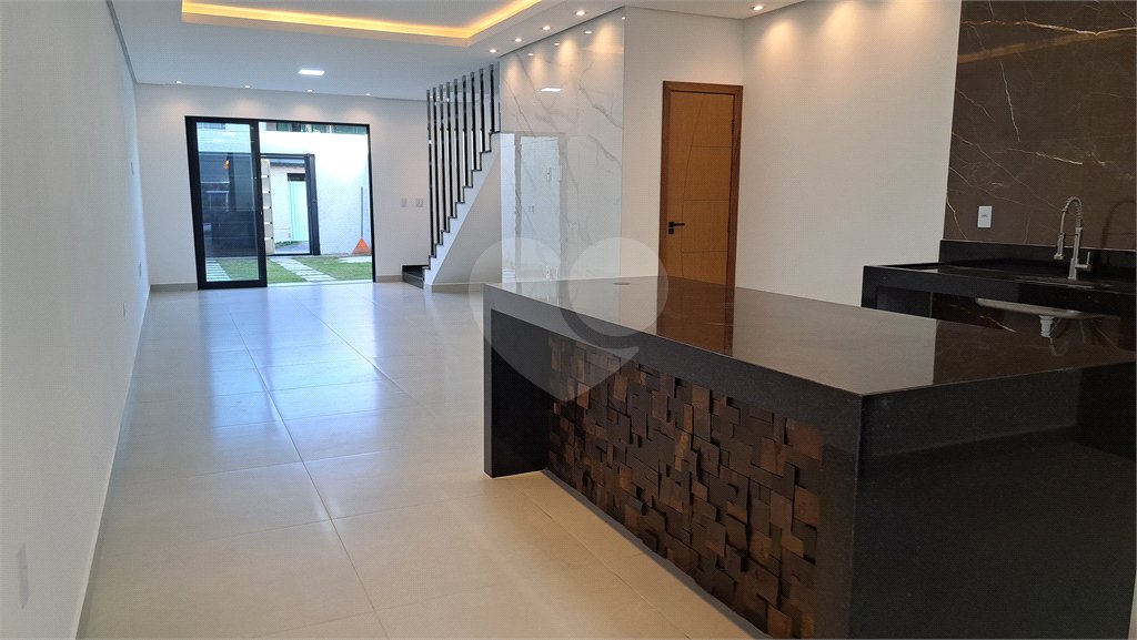 Duplex à venda com 3 quartos, sendo 1 suíte, em Tabapiri, Porto Seguro, BA