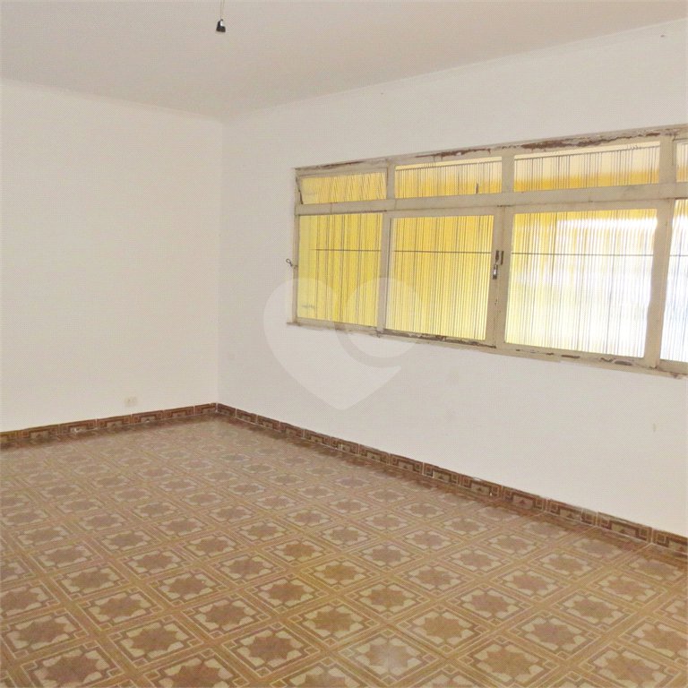 Casa à venda com 4 quartos, sendo 1 suíte, em Vila Santo Estéfano, São Paulo, SP