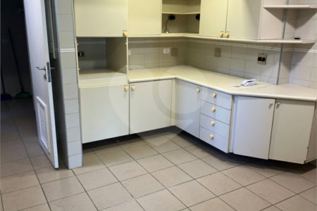 Apartamento à venda com 3 quartos, sendo 1 suíte,  em Jardim Paulistano, São Paulo, SP