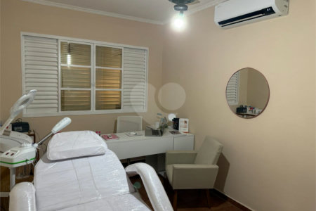 Casa à venda com 5 quartos, sendo 1 suíte, em Independência, Ribeirão Preto, SP
