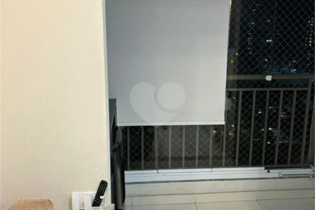 Apartamento à venda com 2 quartos, sendo 1 suíte,  em Continental, Osasco, SP