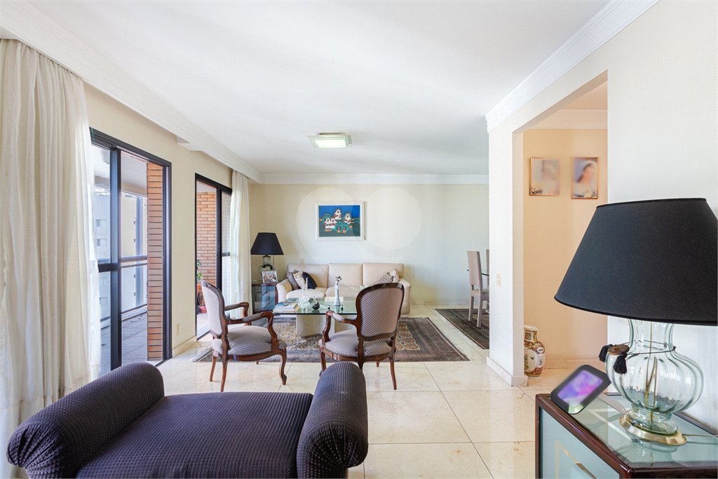 Apartamento à venda com 3 suítes em Alto da Lapa, São Paulo, SP