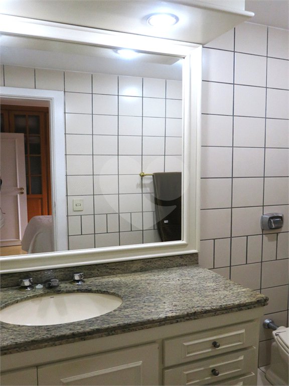 Apartamento à venda com 3 suítes em Vila Suzana, São Paulo, SP