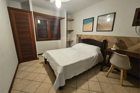 Casa à venda com 4 suítes em Praia Rasa, Armação dos Búzios, RJ