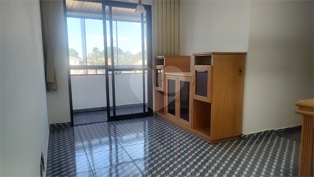 Apartamento à venda com 3 quartos, sendo 1 suíte,  em Macedo, Guarulhos, SP