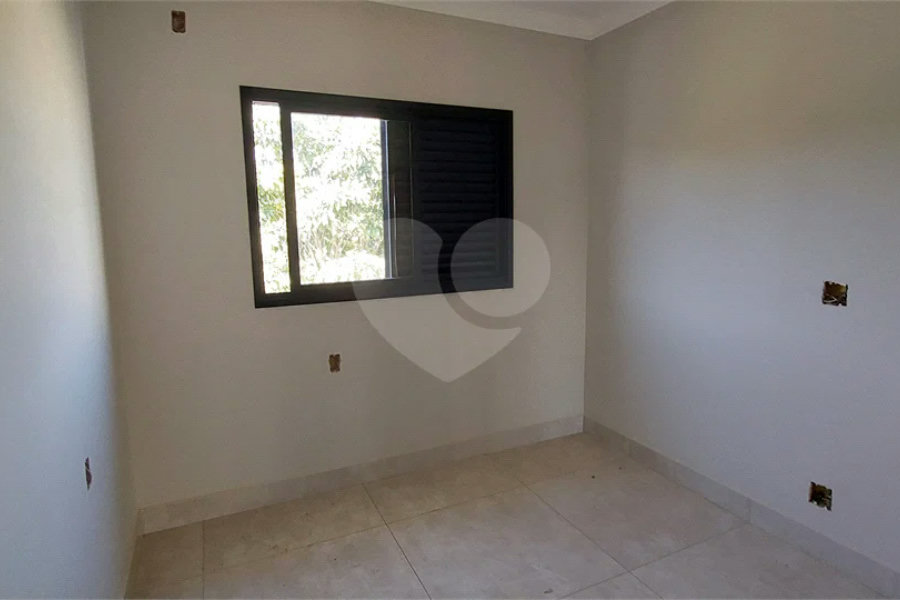 Casa à venda com 3 quartos, sendo 1 suíte,  no condomínio Residencial Mônaco, Piracicaba - SP