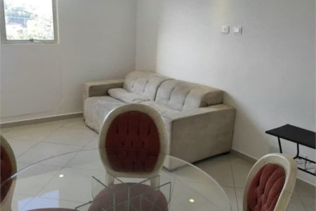 Apartamento à venda com 2 quartos e 1 vaga no Morumbi