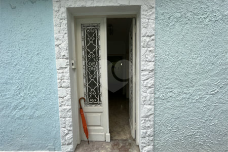 Sobrado à venda com 4 quartos, sendo 1 suíte, em Liberdade, São Paulo, SP