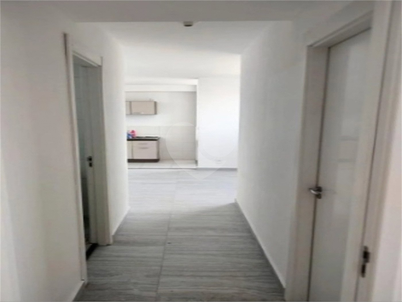 Apartamento à venda com 2 quartos em Guaiaúna, São Paulo, SP