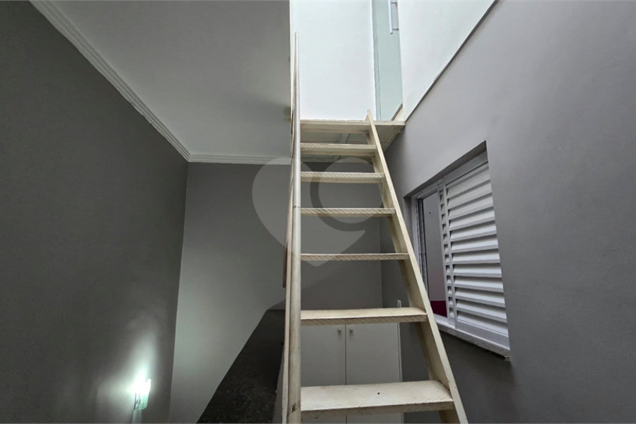 Sobrado à venda com 3 quartos, sendo 1 suíte, em Vila Clarice, São Paulo, SP