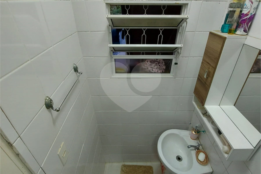 Terreno à venda com 5 quartos, sendo 1 suíte,  em Vila Gustavo, São Paulo, SP
