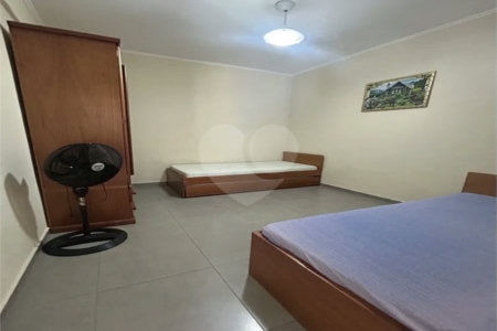 Sítio à venda com 5 quartos, sendo 2 suítes,  em Marmeleiro, São Roque, SP