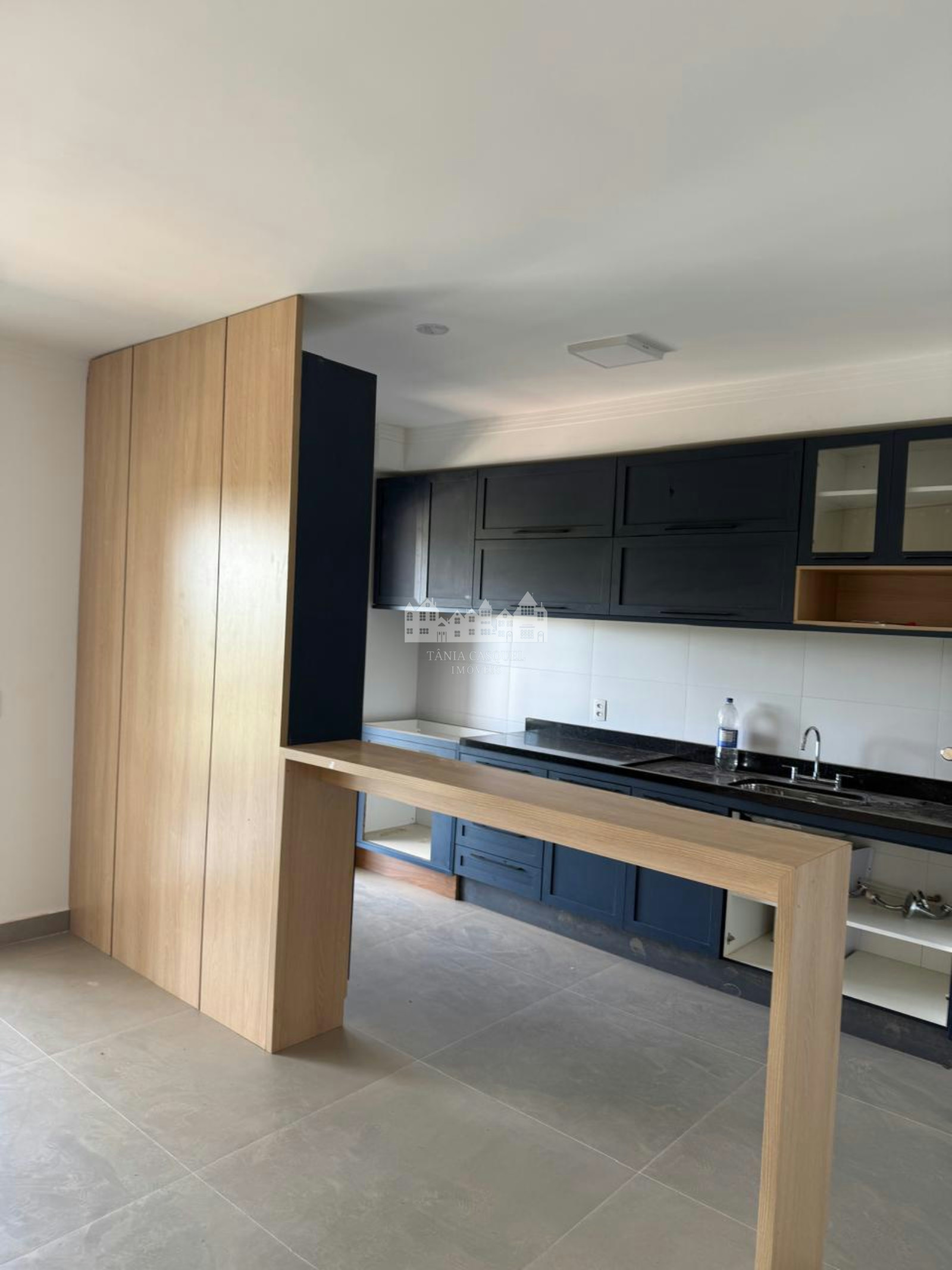 Apartamento, 3 quartos, 140 m² - Foto 1