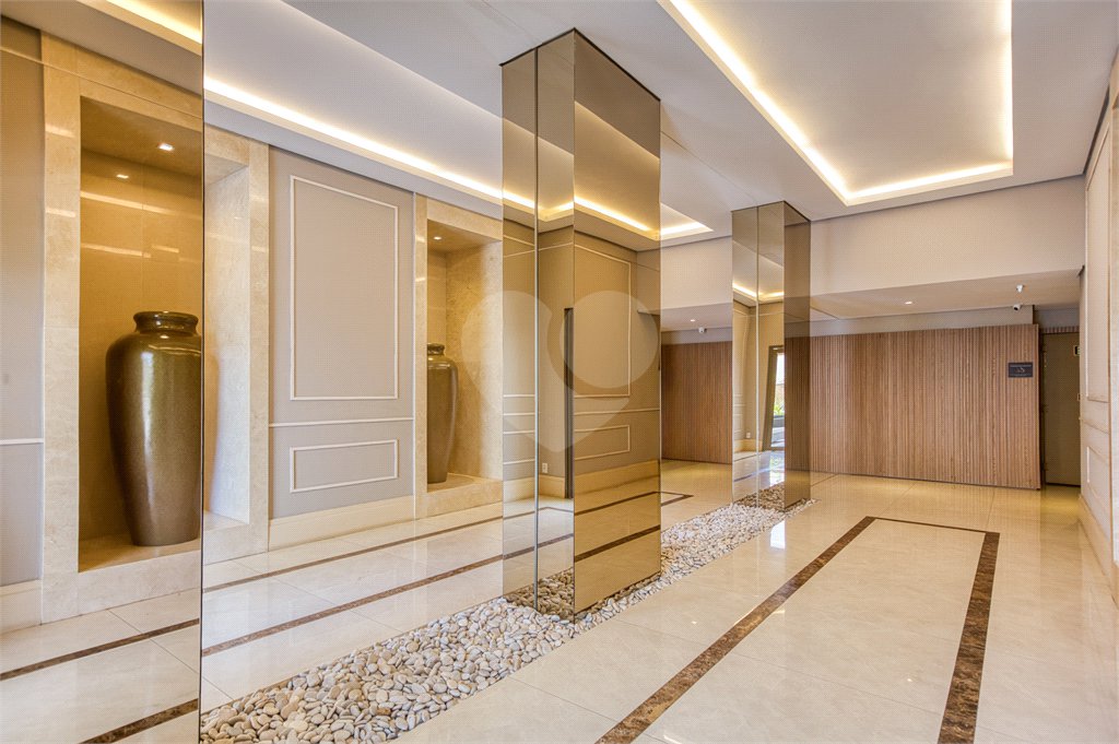 Apartamento à venda com 2 quartos, sendo 1 suíte, em Barra Funda, São Paulo, SP