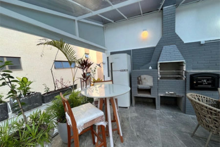 Apartamento Residencial à venda, Centro, Guarujá - AP0133.