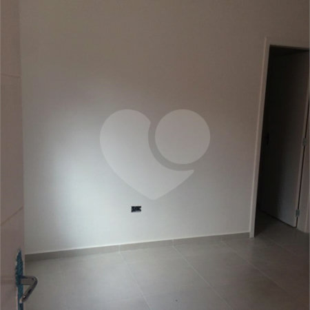 Casa à venda com 2 quartos no condomínio Cristal Boracéia I, Bertioga - SP