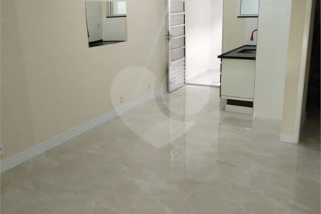 Casa à venda com 2 quartos, sendo 1 suíte, em Vila Caputera, Mogi das Cruzes, SP