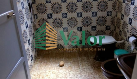 Casa à venda com 4 quartos, sendo 1 suíte,  em Jardim Paulista, São Carlos, SP