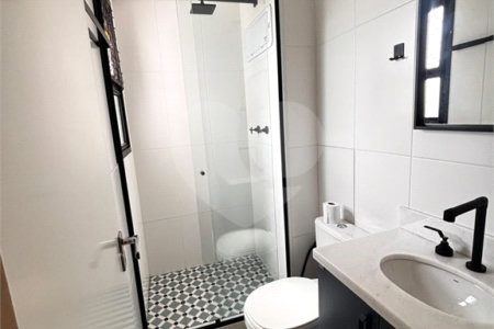 Apartamento à venda com 3 quartos, sendo 1 suíte,  em Jardim Oswaldo Cruz, São José dos Campos, SP