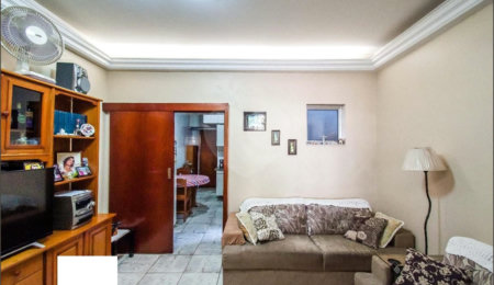 Sobrado à venda com 3 quartos em Ipiranga, São Paulo, SP