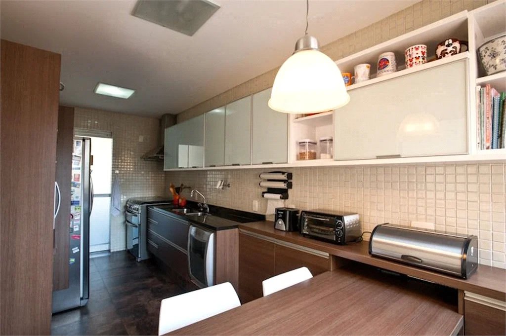 Apartamento à venda com 3 suítes em Vila Andrade, São Paulo, SP